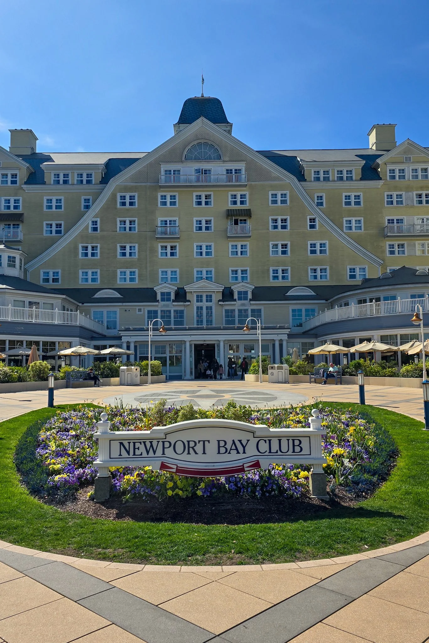 Newport Bay Club Review: Best Mid-Range Disneyland Paris Hotel?