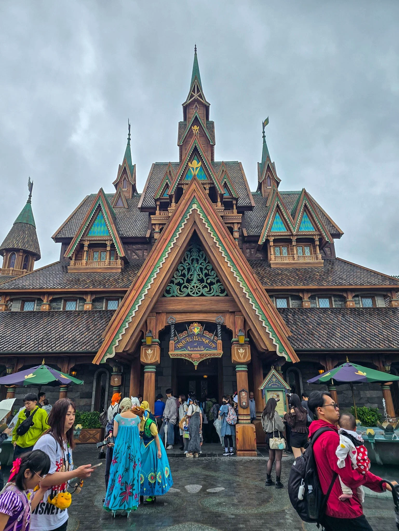 Tokyo Disney Sea Frozen Arendelle