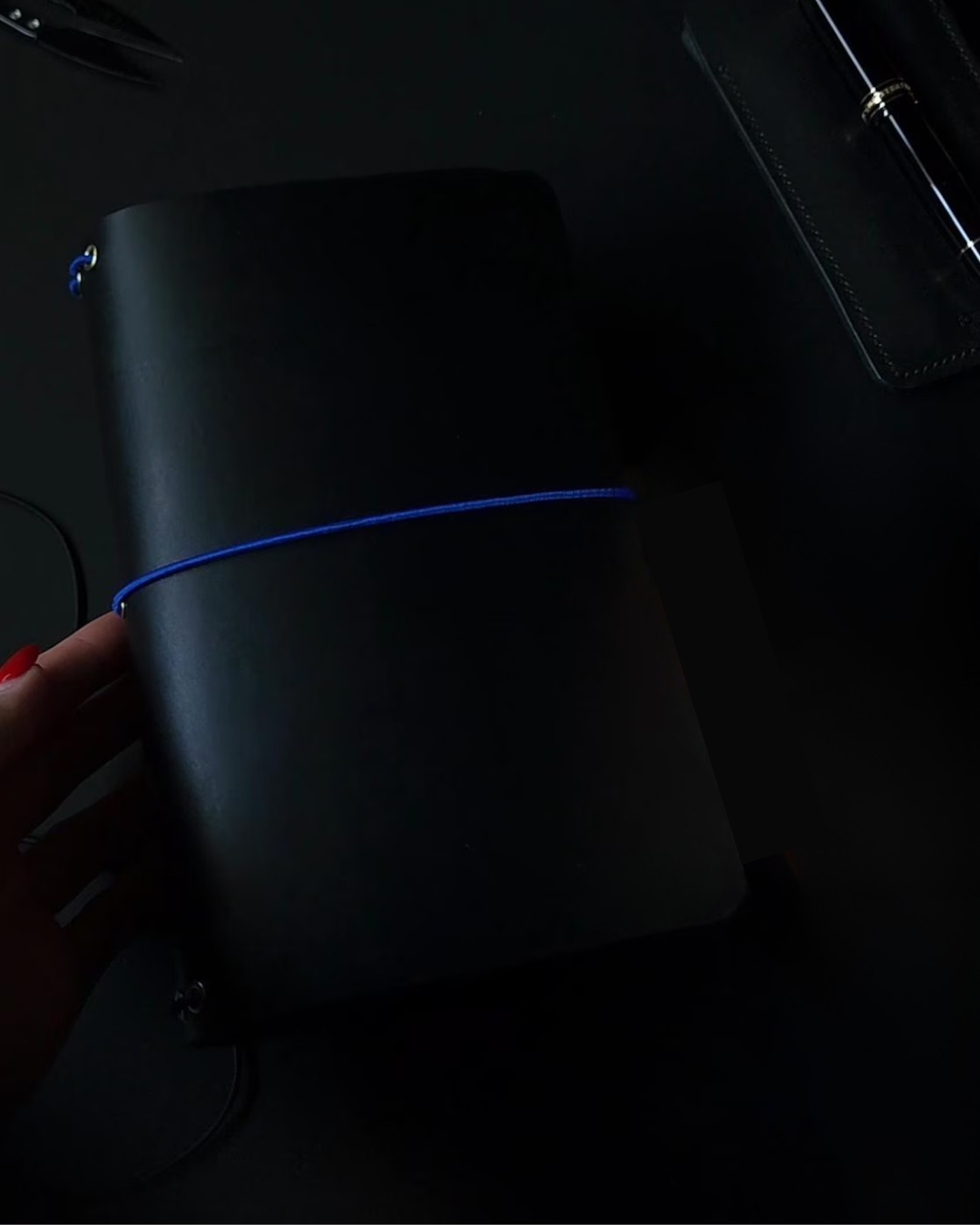 TJ FrontBlackBlue.png