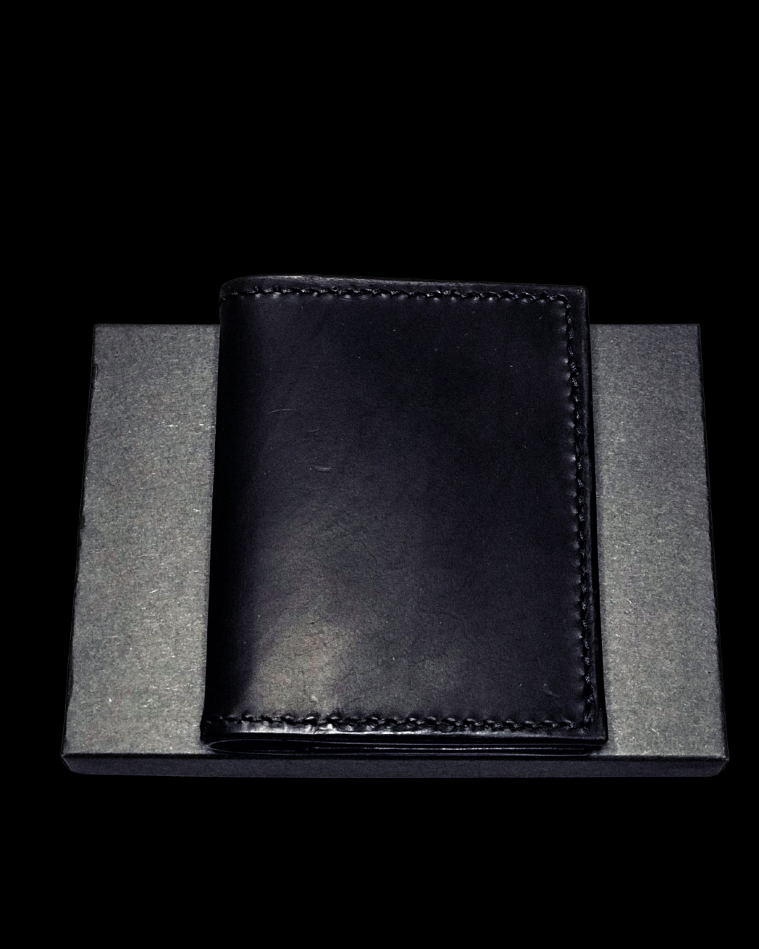 Minimalist Bifold Front.png