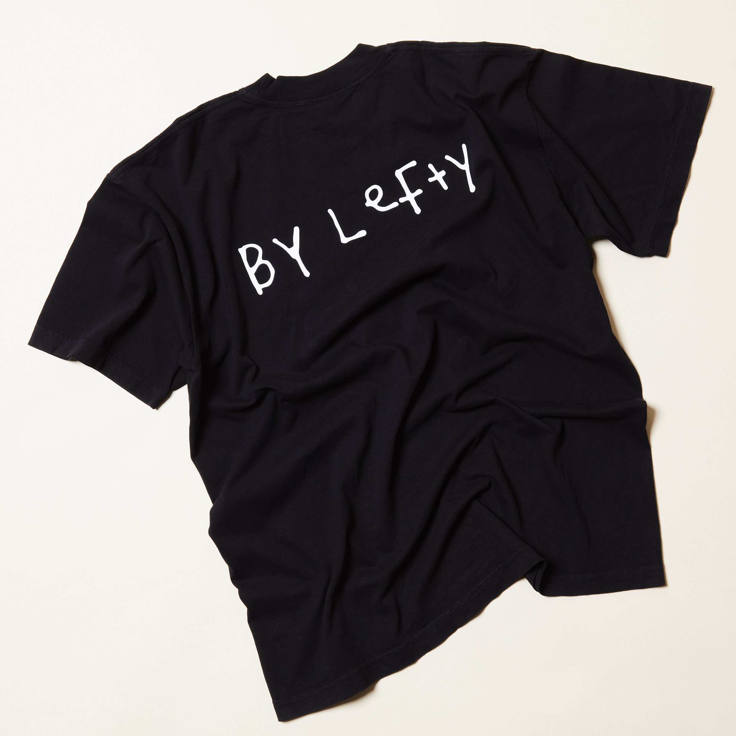 2022_1107_BYLEFTY_ECOM_CLOTHING_SHORTSLEEVESHIRT_FINALSELECTS_3.jpg