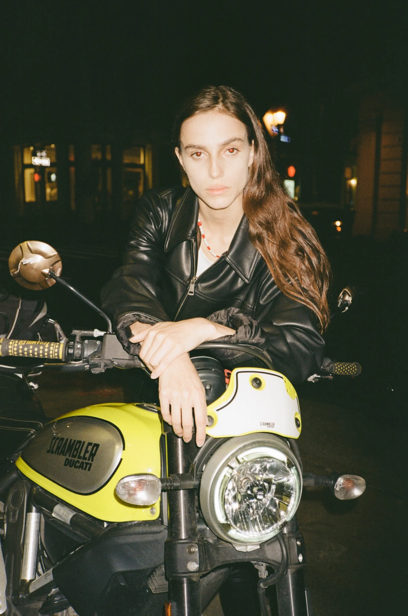 2EABBC58-21D3-48B2-87C2-A1EABA0BB6D6