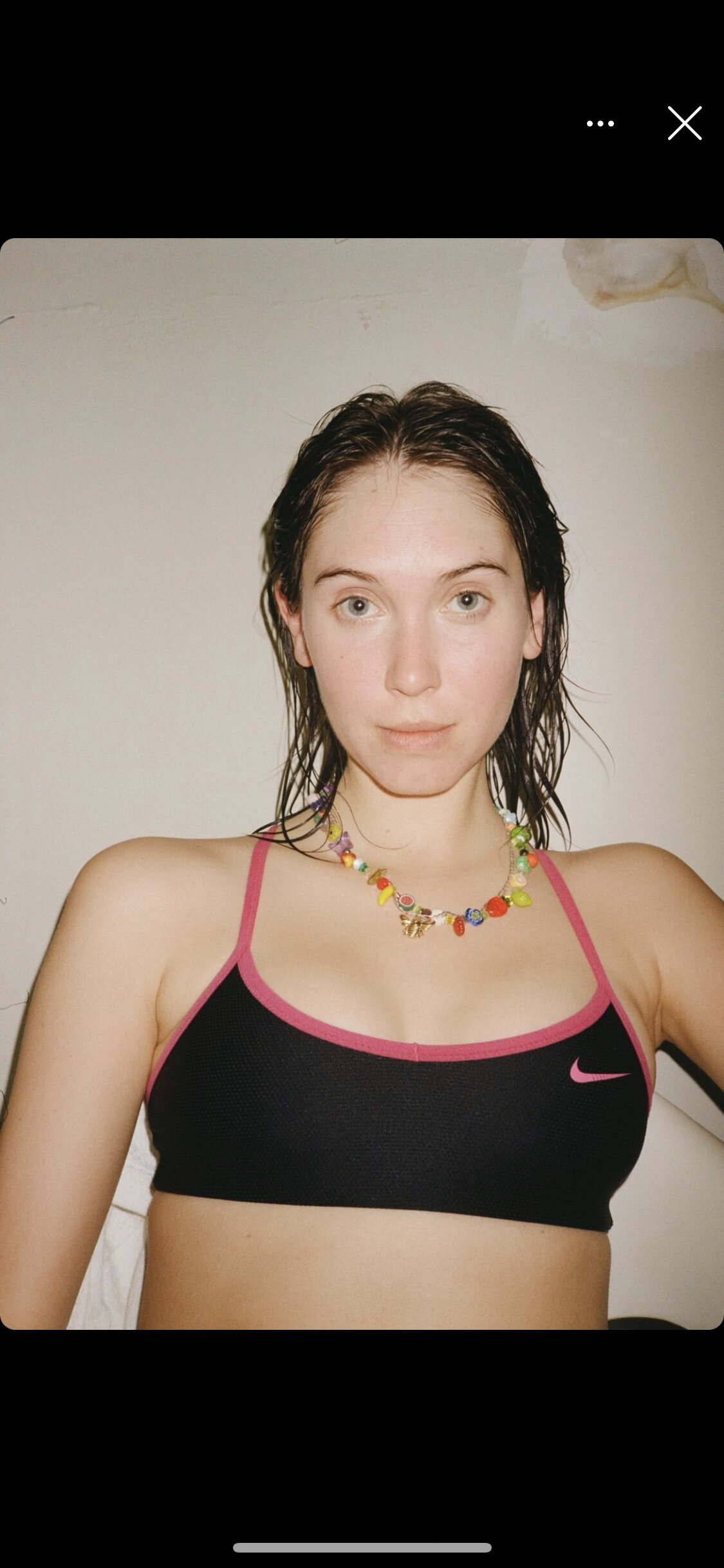 FBAA0E17-D690-4842-B273-0DAA595036E4