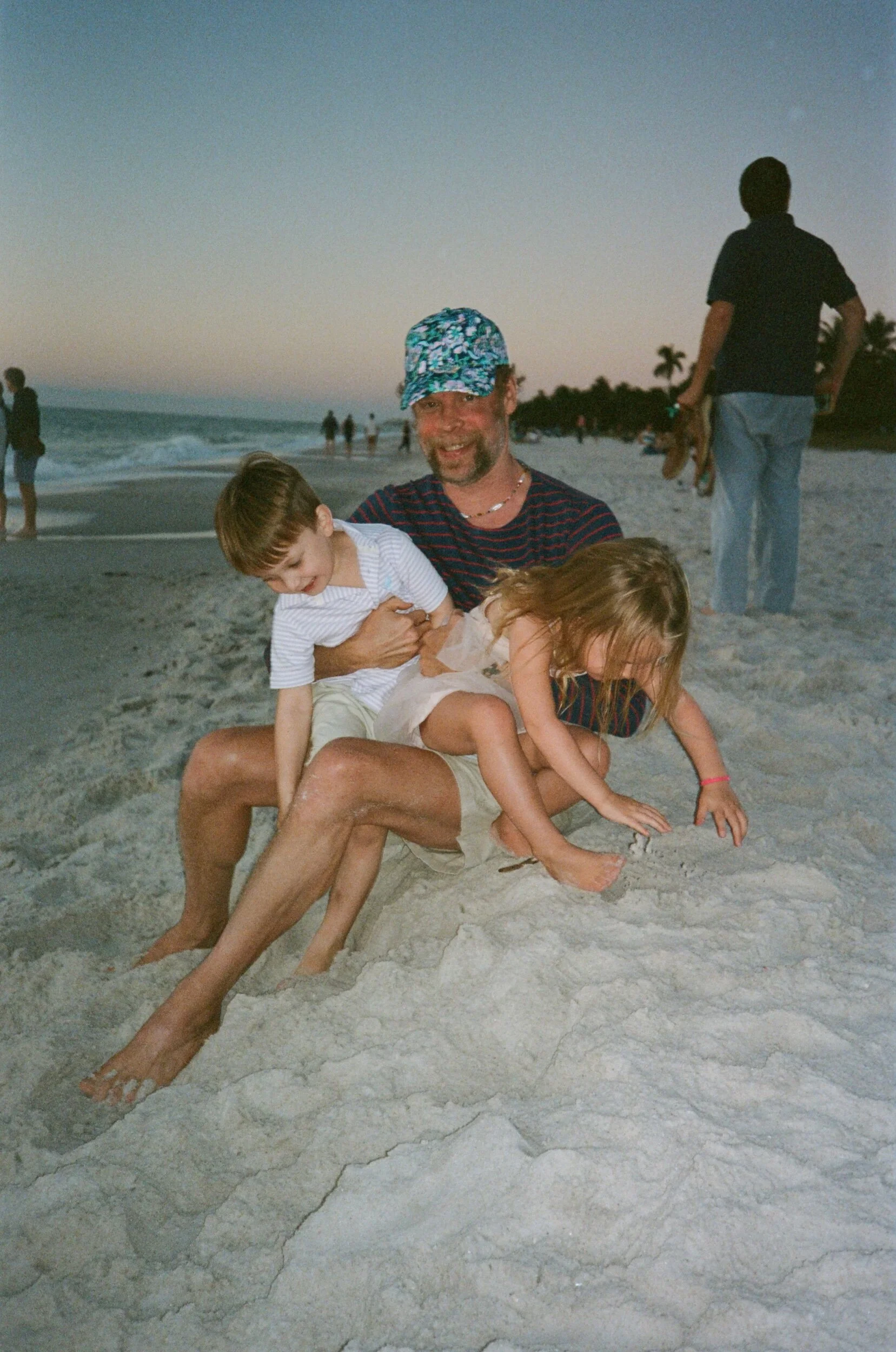 187ABD85-430F-4442-9398-CF3D1262AF91