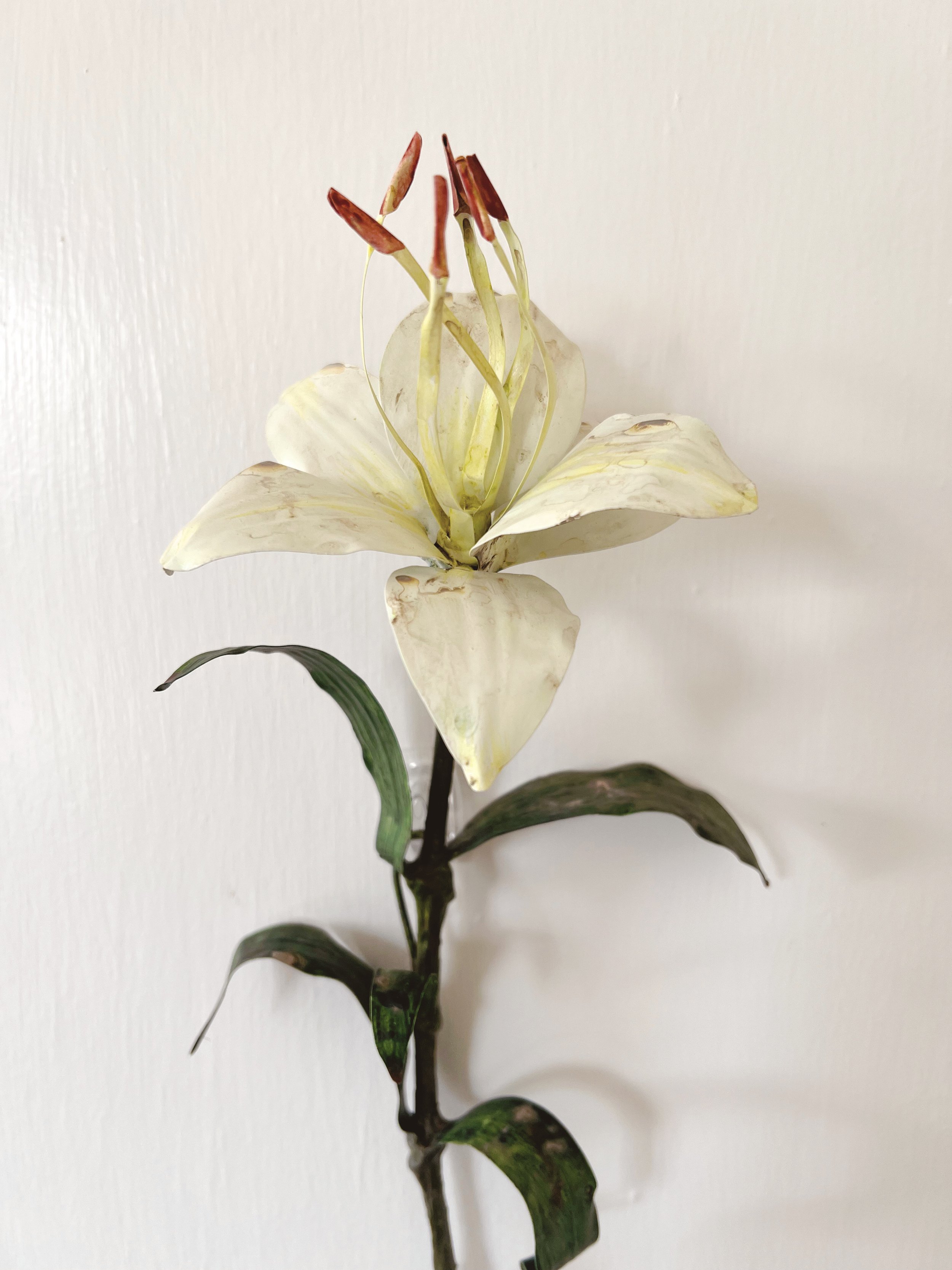 white-lily-tole.JPG