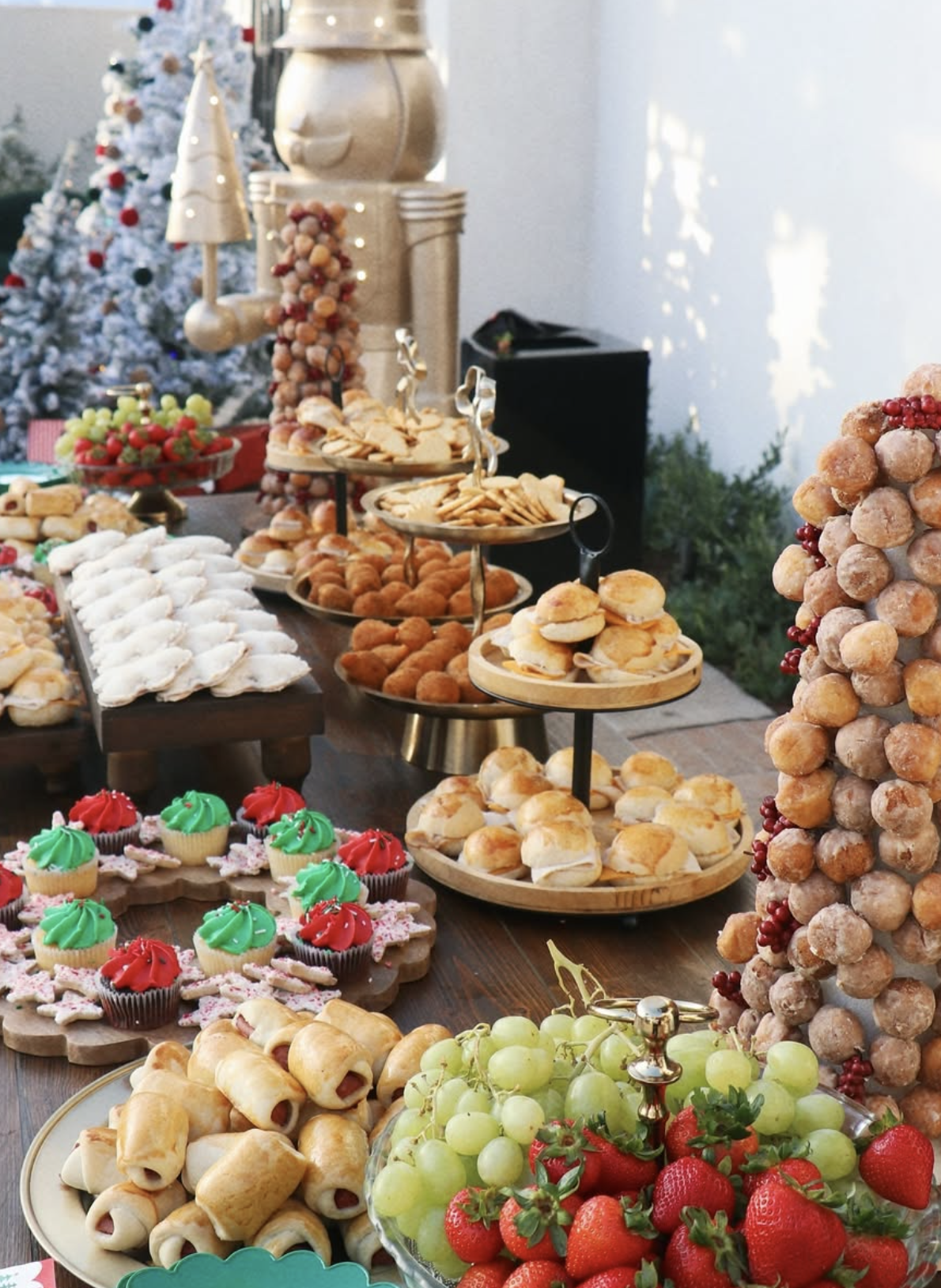 WildWhimsy_GingerbreadSoiree_8.png
