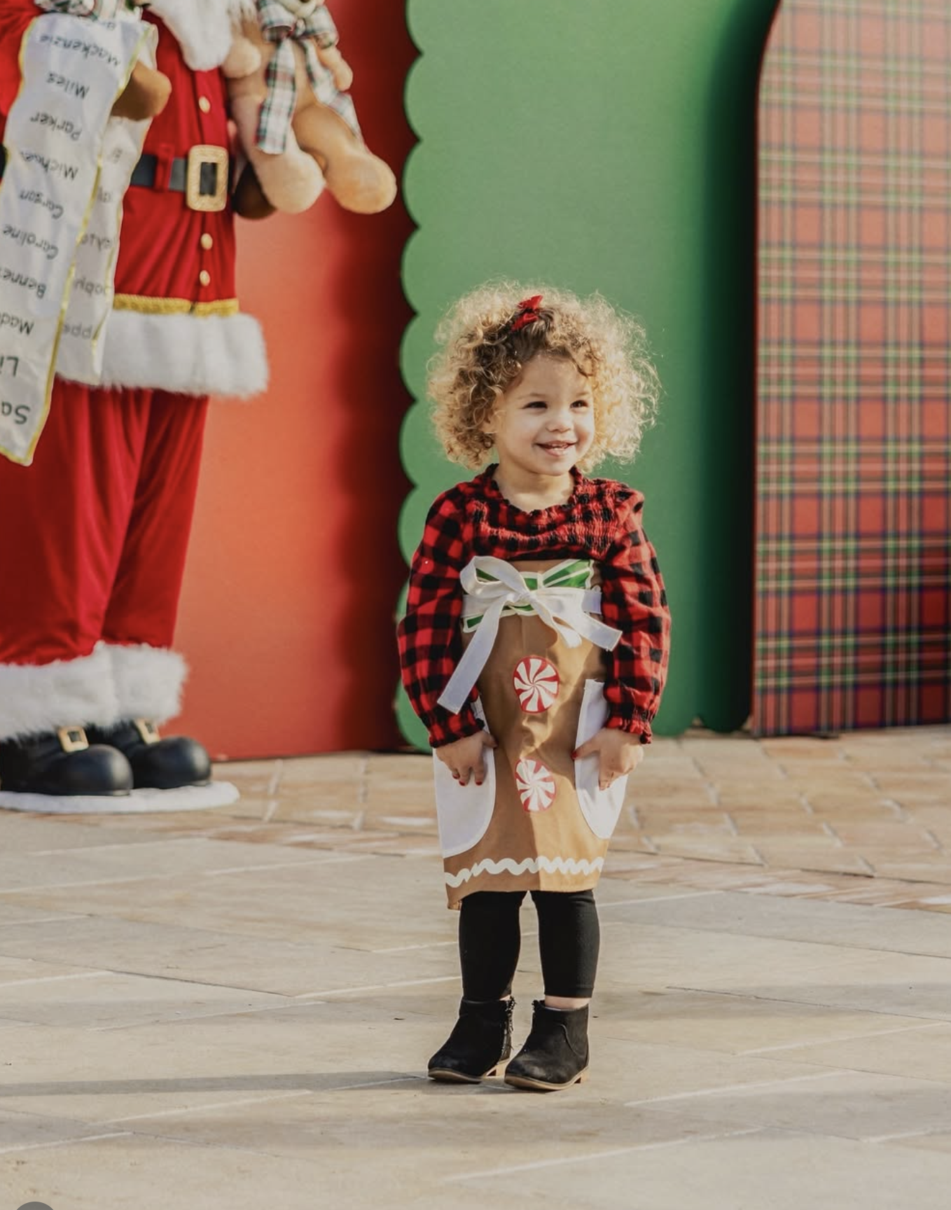 WildWhimsy_GingerbreadSoiree_5.png