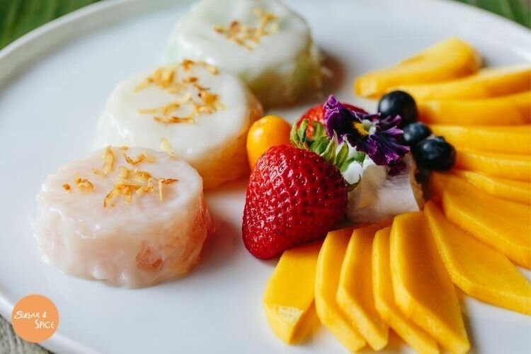 Stickyrice-coconut-mango-dessert-glutenfree-Sugar&Spice-Thai.jpg