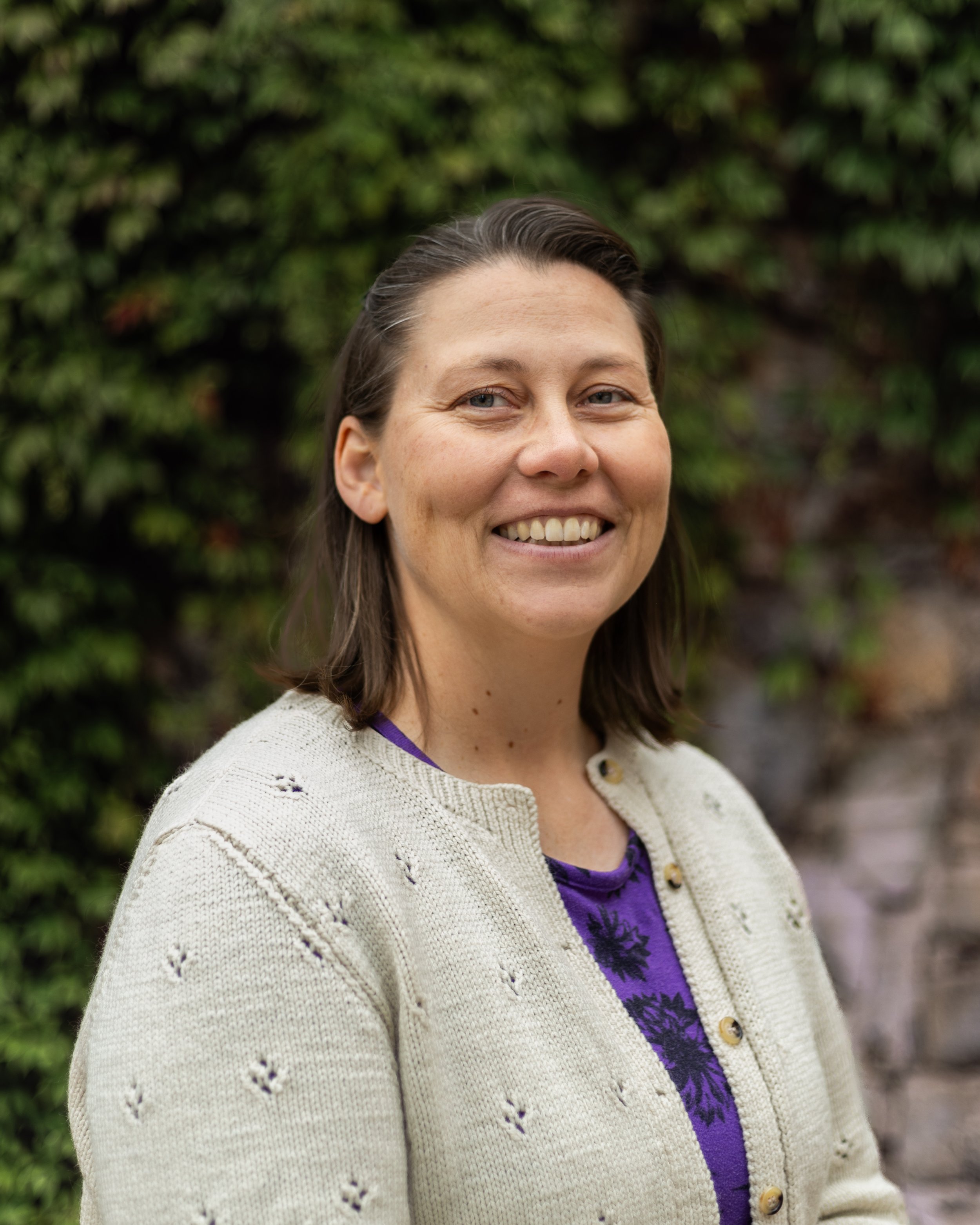 Mrs. Leianne Gunter, Grade 5&amp;6 Education Assistant