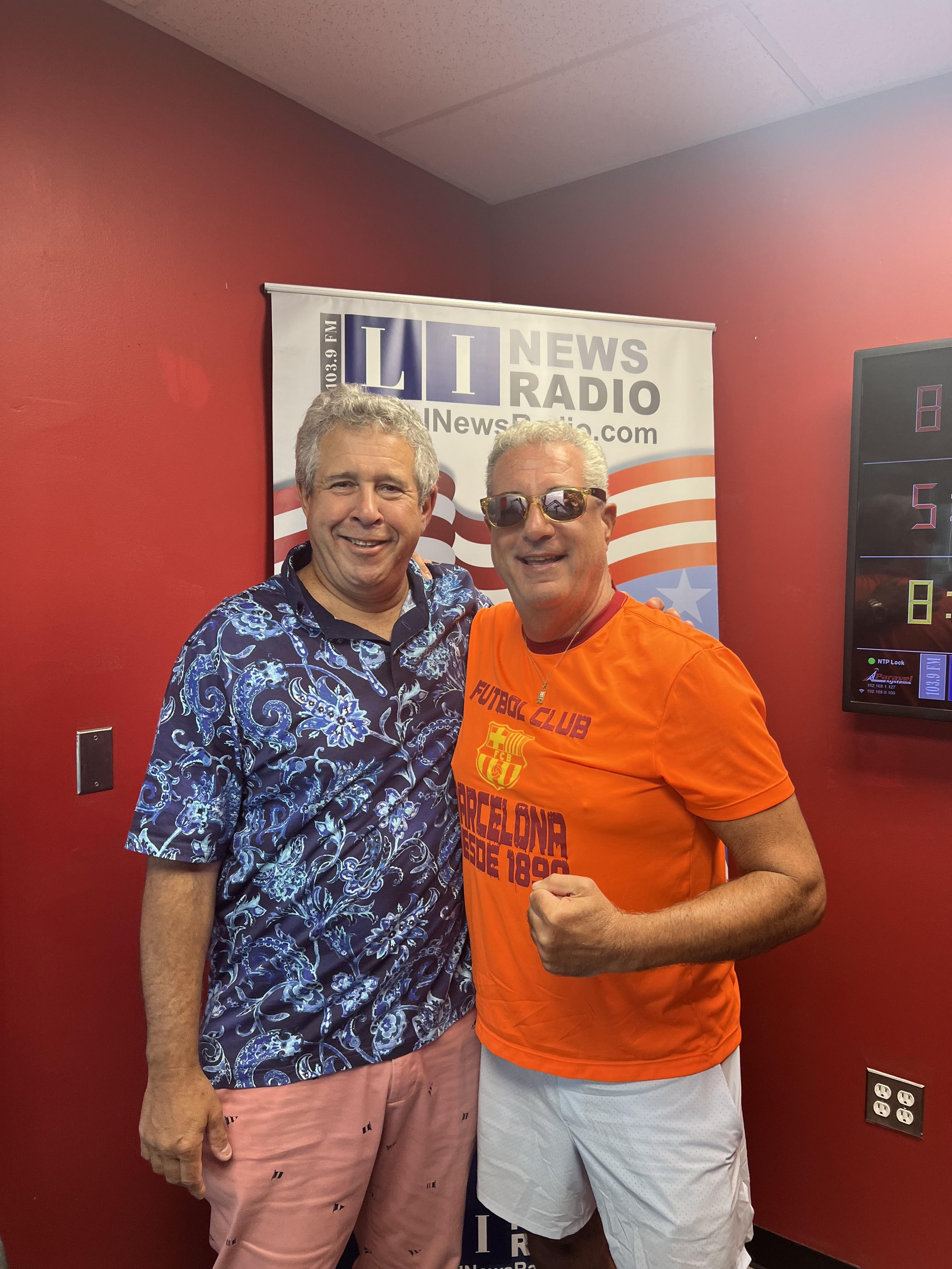 UFO’s, Sharks, Scuba Club, GILGO, Save MORK! - 7/28/23