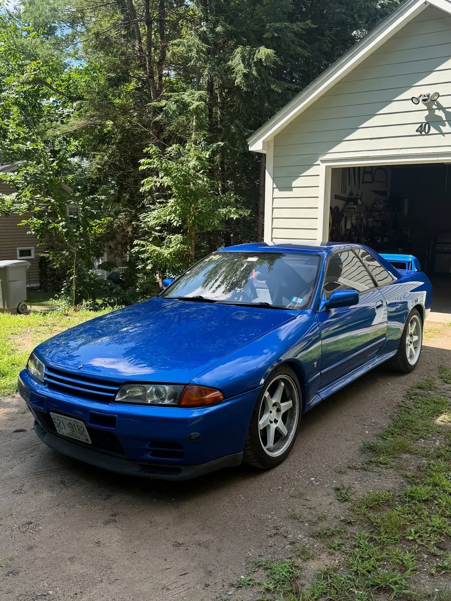 Unfortunately for @ja1mie603 his dad backed a tractor into his GTR. Fortunately I was able to take a few things apart and get the fender and the brackets back to where they should be. A bit of a different repair overall, gotta keep pushing!