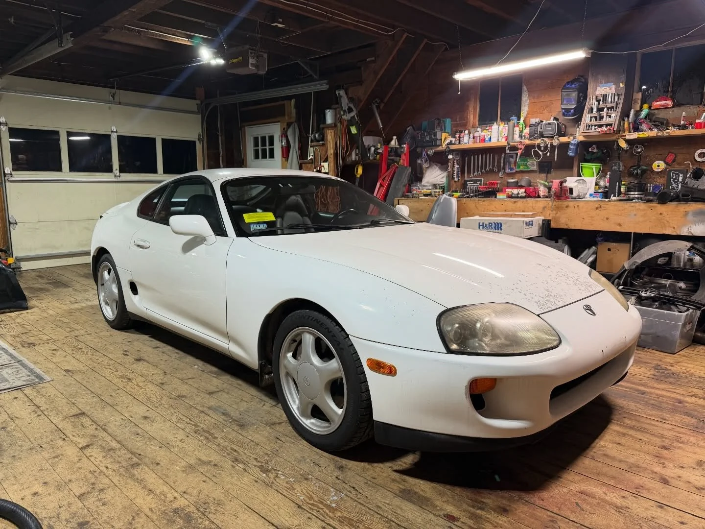 When @actonautoboutique scoops up a MK4 Supra you know it&rsquo;s going to be cool, but in this case, a USDM, 6 speed, twin turbo, targa from 1994 with under 100k on the clock? Even my neighbor came over and had to check it out after it was dropped o