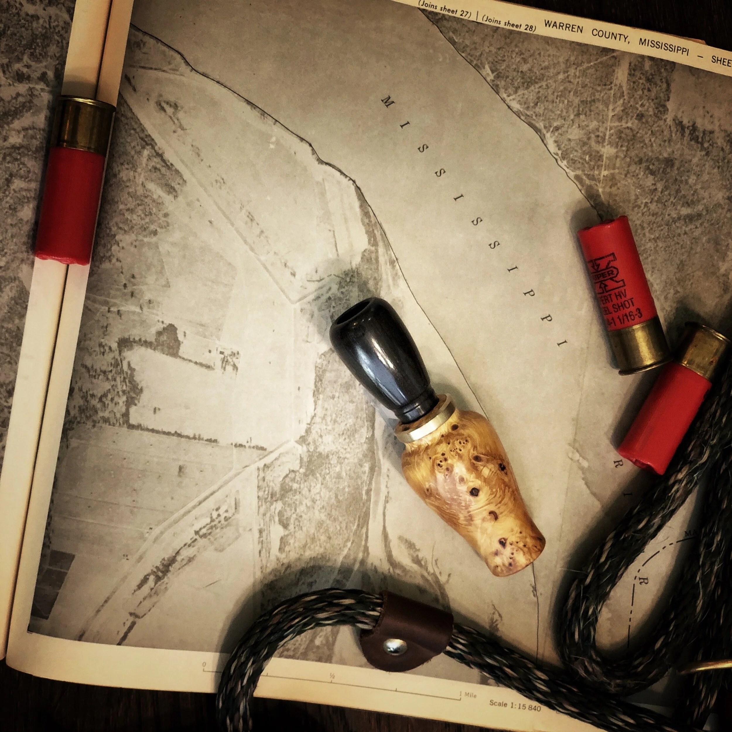 Burl Duck Call with and African Blackwood Insert