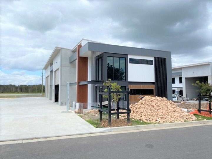 INDUSTRIAL SHED + OFFICE SPACE 🎉

Advantages's new home is coming along nicely.
We are so excited to share this journey with our clients and cannot wait to move in!

If you would like further information how Advantage can assist you, Contact one of 