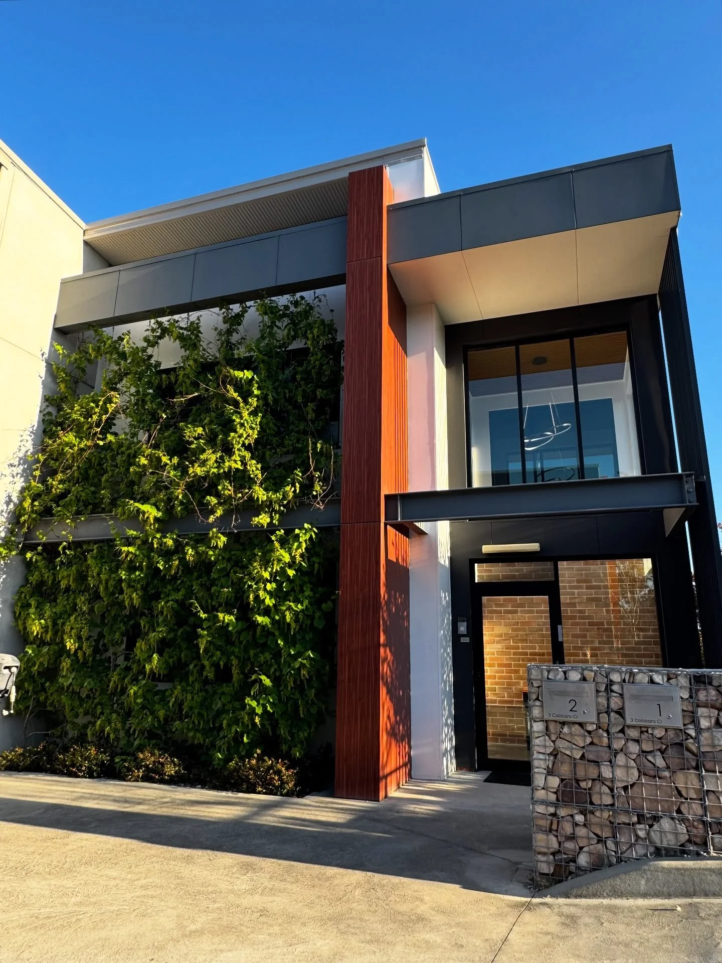 Busy Friday afternoon in the office ✍🏻

Who has seen our ornamental grape vine thats in full bloom? 🍇 

&bull; Designing Your Vision Starts Here &bull;

Contact one of our friendly staff members for more information.

Phone: 02 49344919
Email: Admi