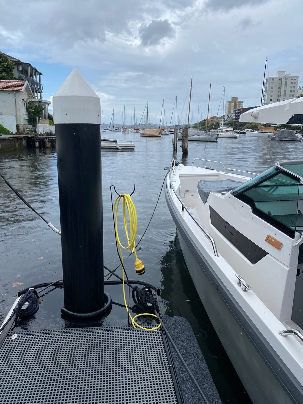 Dockline holder for boat and yachts — My Yacht