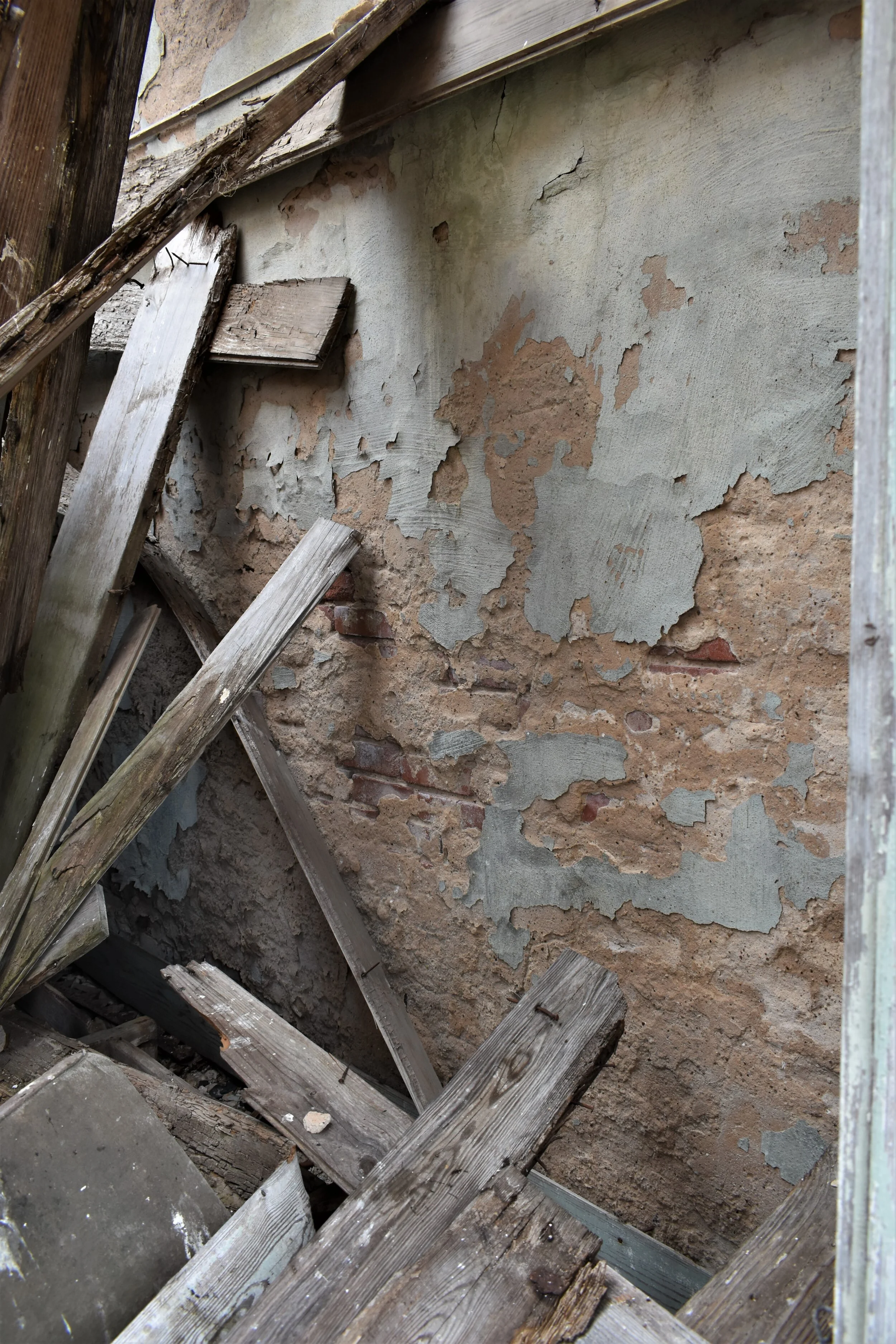 Old gas station (?) - FM 485 @ FM 1644 near Hearne