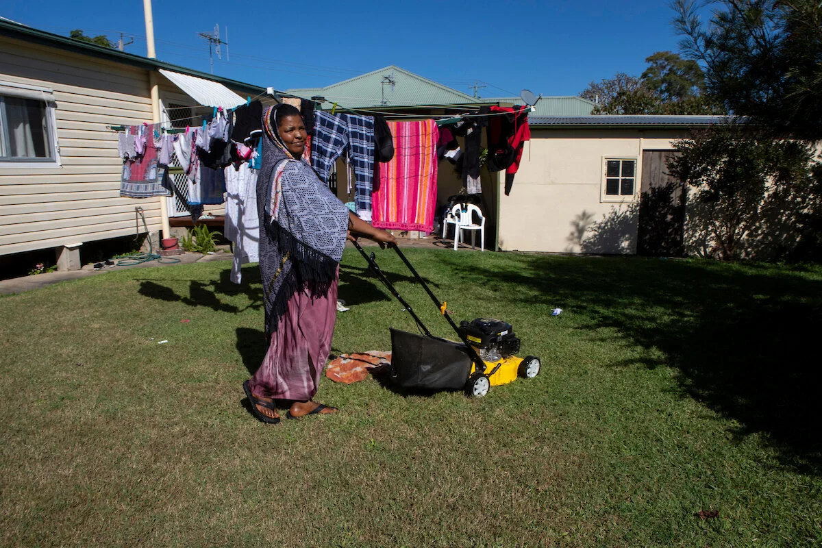 mowing-lawn-new-home
