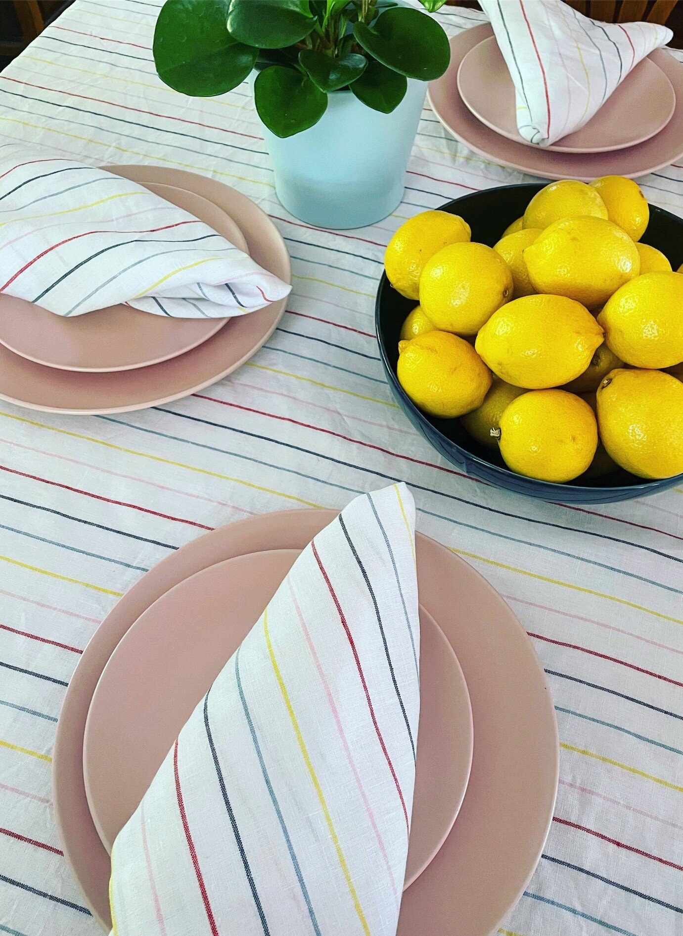 Linen tablecloth 'Stripes'