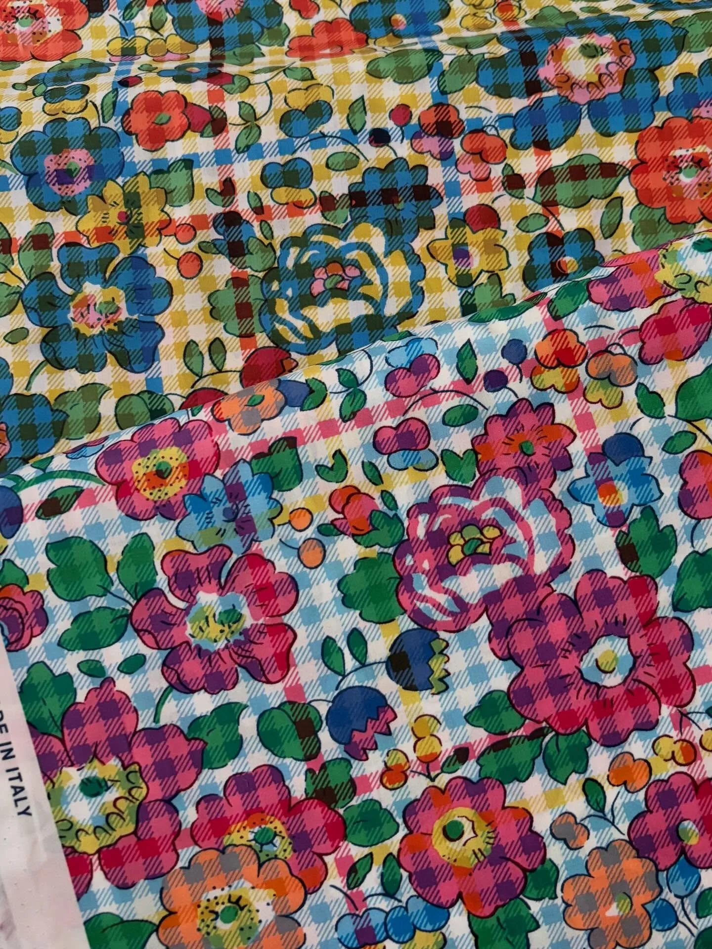 Betsy and gingham together at last! 💕 So pretty for summer clothing.