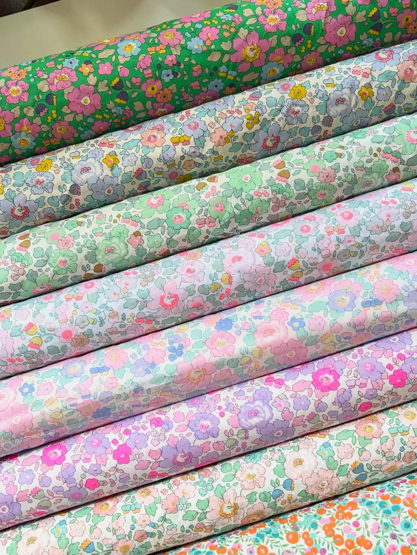 Calling all liberty lovers. I&rsquo;m adding to the fabric section online - starting with these hard to find  Betsy and Wiltshire colours. Very limited quantities on some of the colours. Uploading as we speak. #libertyoflondon #libertyfabric #liberty
