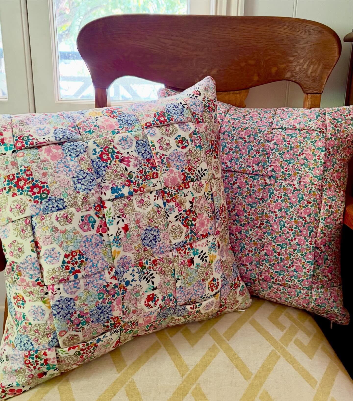 A little project I&rsquo;ve been sitting on for a while (not literally!), waiting to photograph them. Liberty &lsquo;Betsy Ann&rsquo; and &lsquo;Patchwork Memories&rsquo; sewn into strips, woven and then encased as a cushion cover. A gorgeous accent 