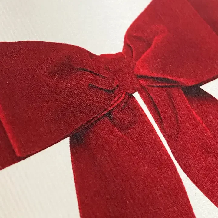 redvelvetbow3.webp