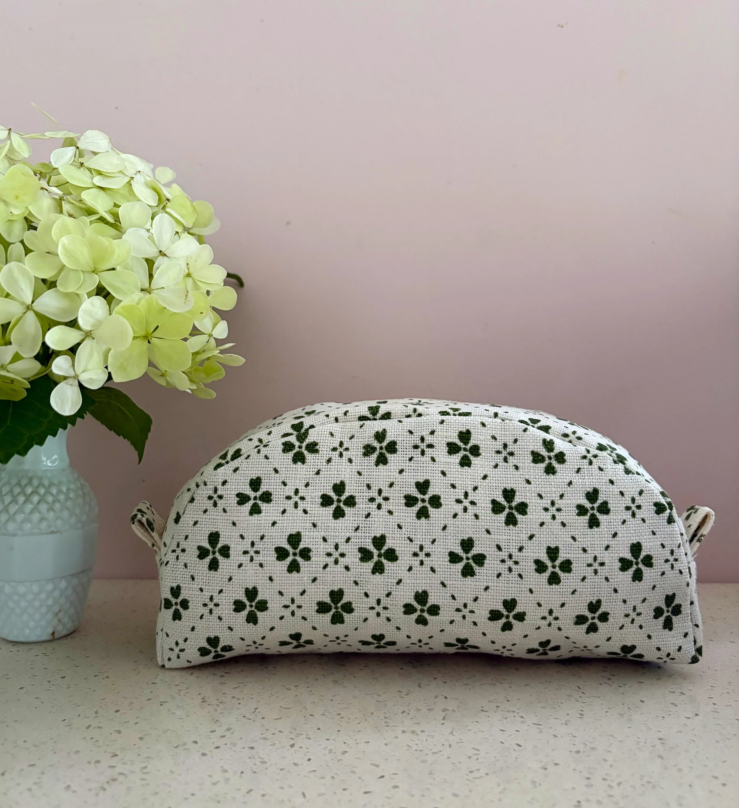Crescent makeup bag - Anna Spiro 'Paniola' cream/green