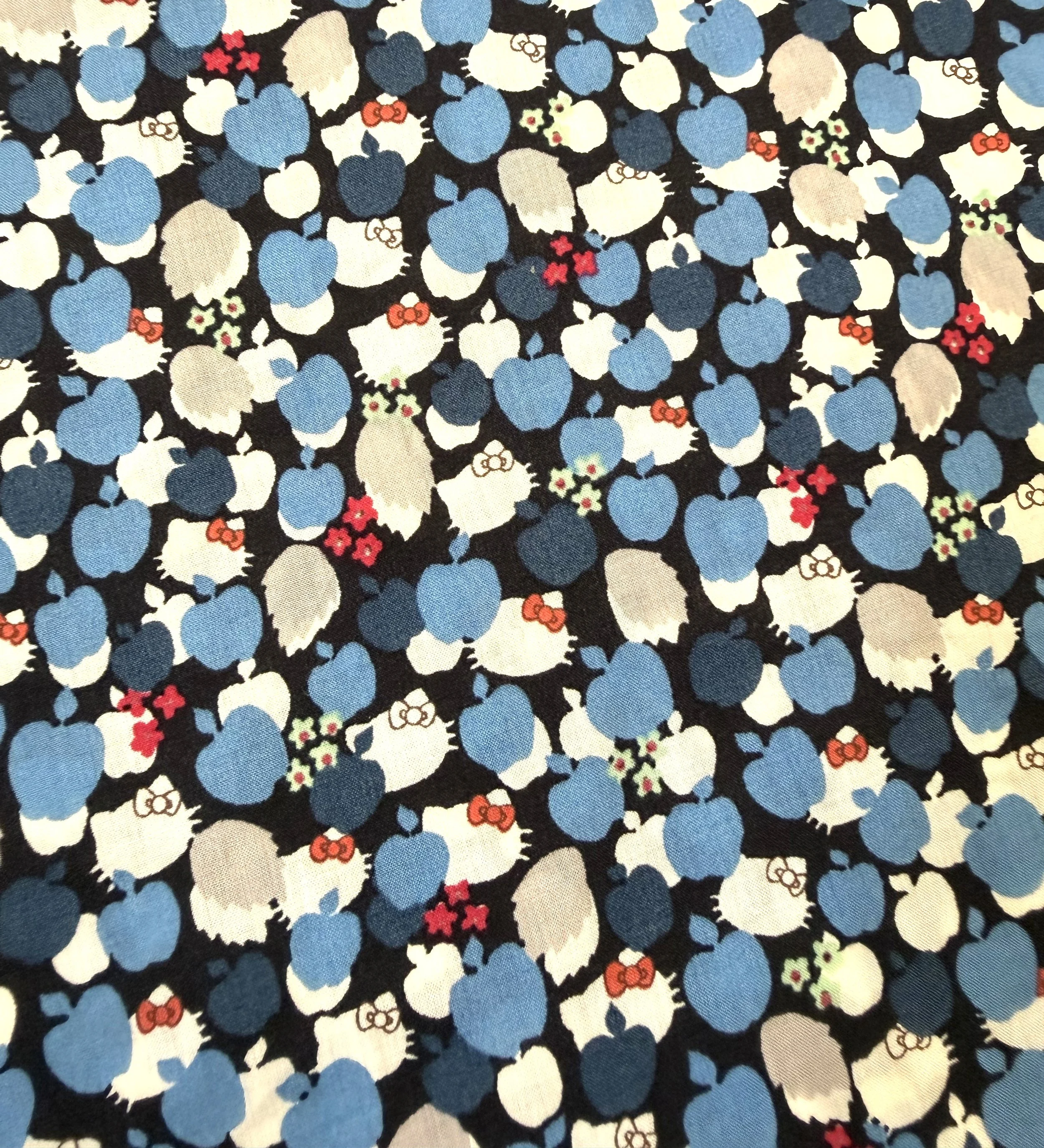 Liberty of London 'Hello Kitty x Apple Tree' blue