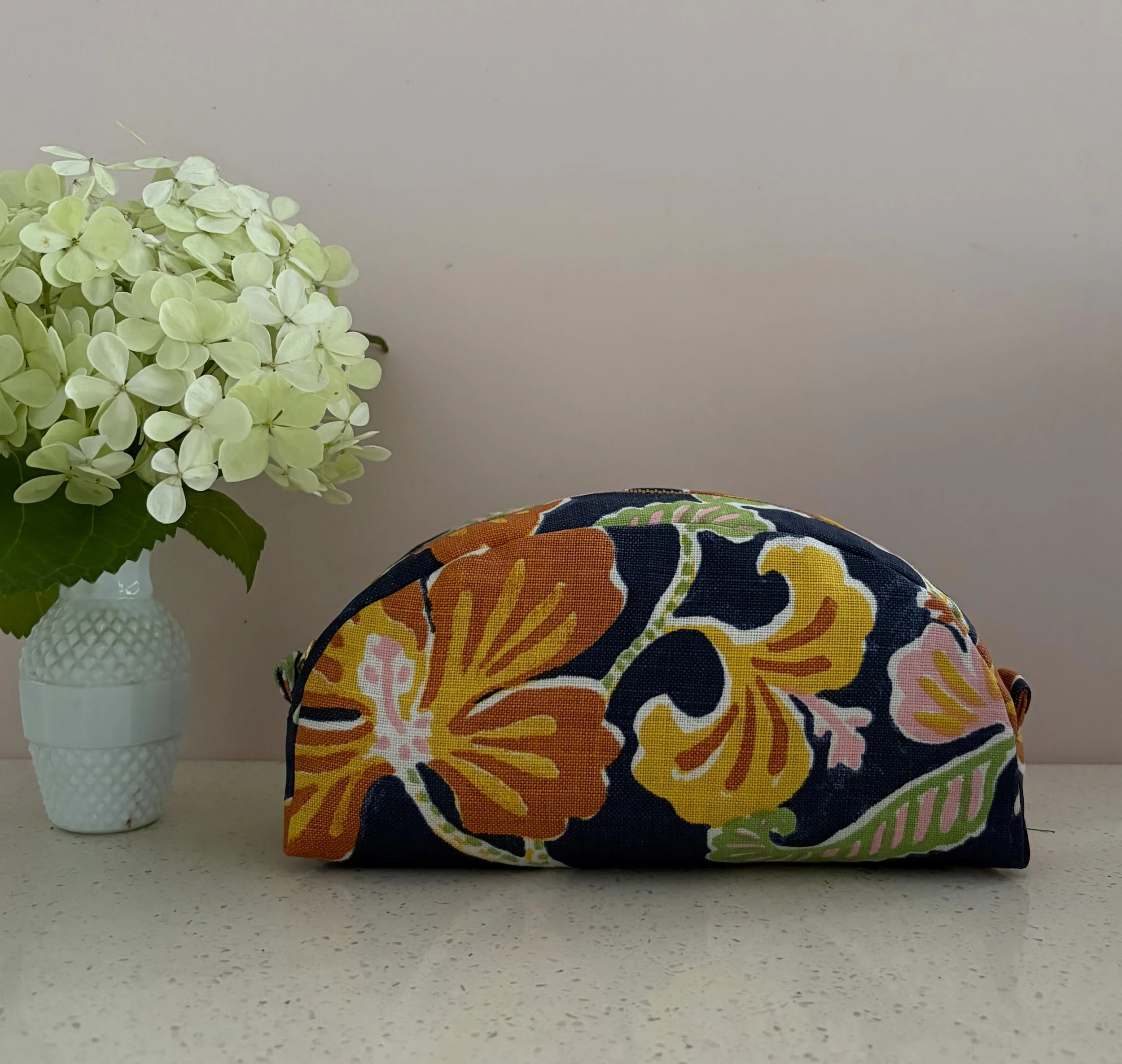 Crescent makeup bag - Anna Spiro 'Oahu' navy