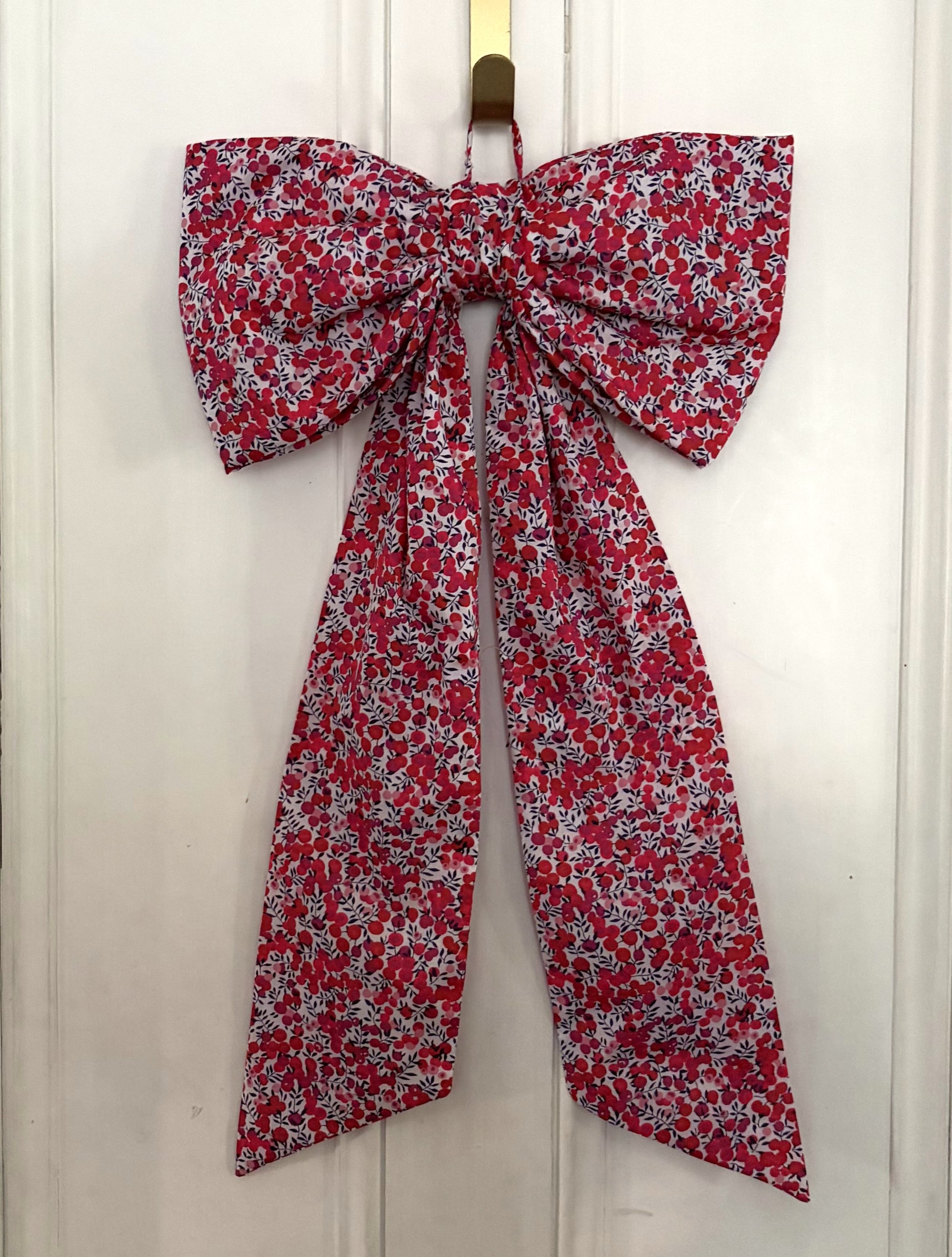 Liberty of London Large Door Bow 'Wiltshire' red