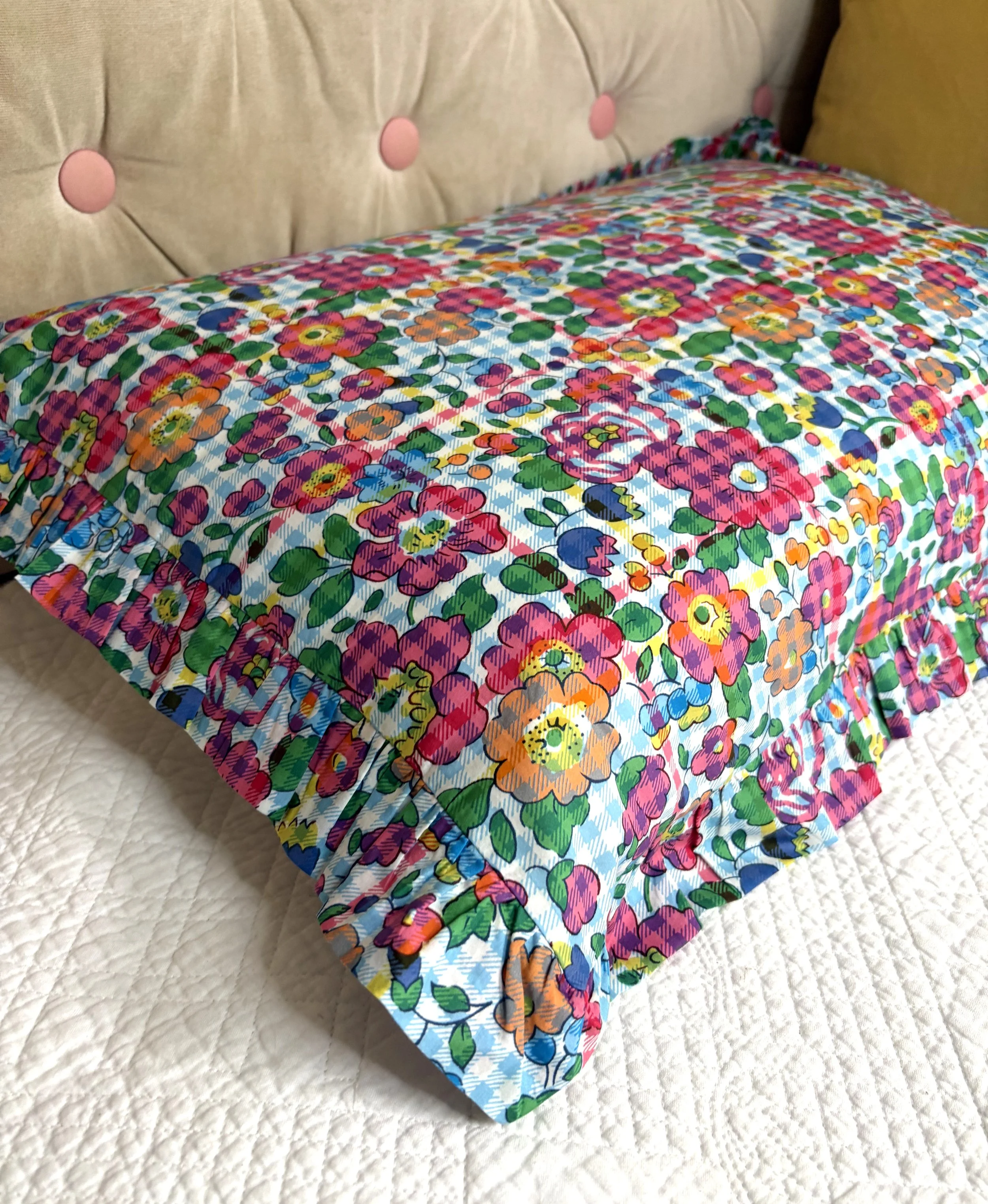 Ruffle edged pillowcase Liberty 'Betsy Check' pink