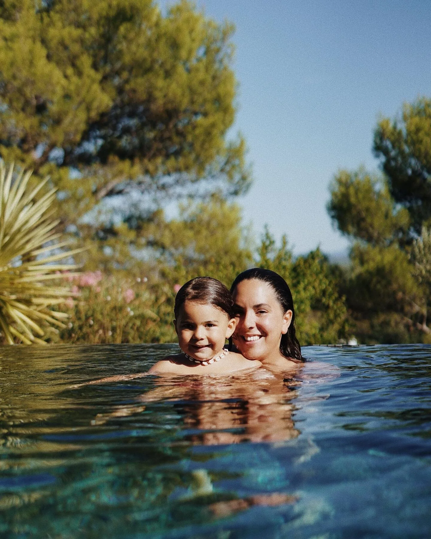 Je voudrais la garder rien que pour moi encore un peu 🙈
J-3 avant la rentr&eacute;e scolaire de Java.
.
Ce jour dont on a tant r&ecirc;v&eacute; &agrave; certains moments depuis 6 mois et que finalement on appr&eacute;hende aujourd&rsquo;hui. 
J&rsq