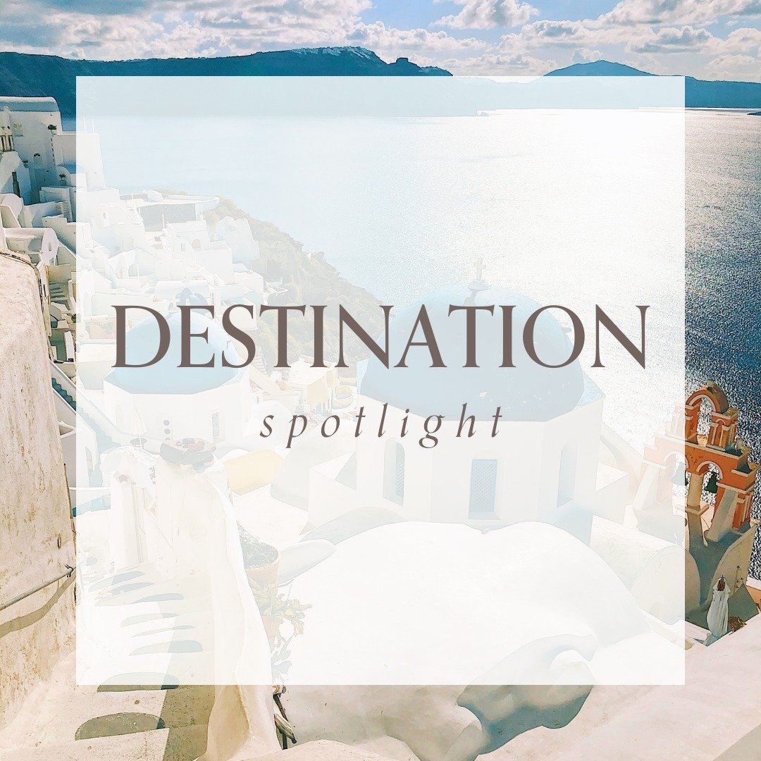 SANTORINI 🦋

Discover the timeless charm of this paradise island and what makes it the perfect spot for your special day 💫

#elopementdestination #santorini #travel #sunsetelopement #elopement #greece