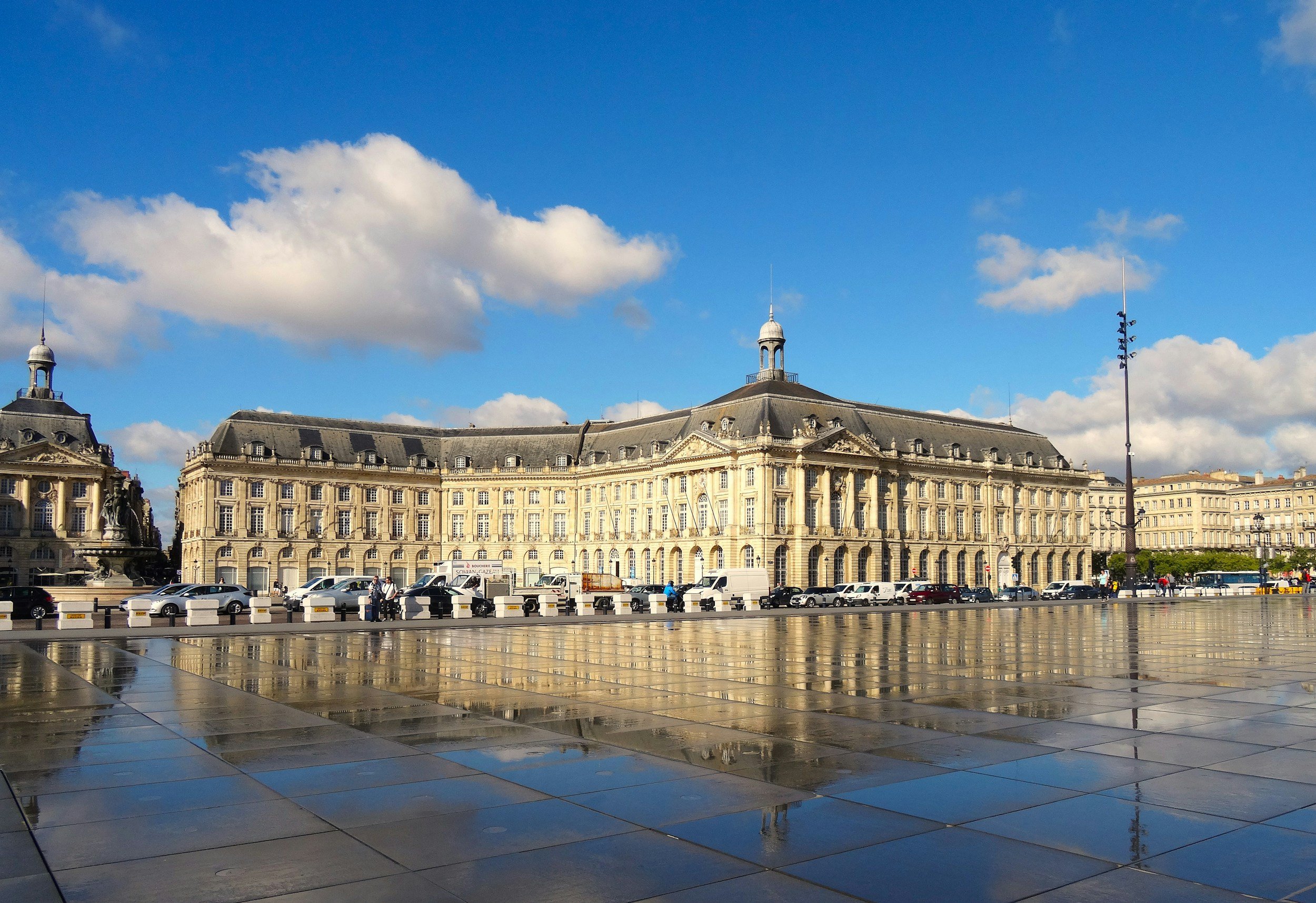 Bordeaux France Elopement Package - Elope in Bordeaux