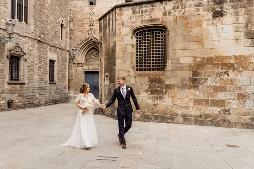 Elope in Barcelona
