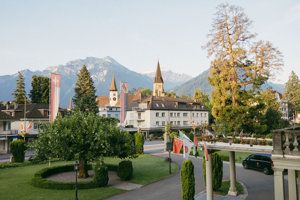 Elopement_interlaken_ByCéciliaHofer-6.jpg