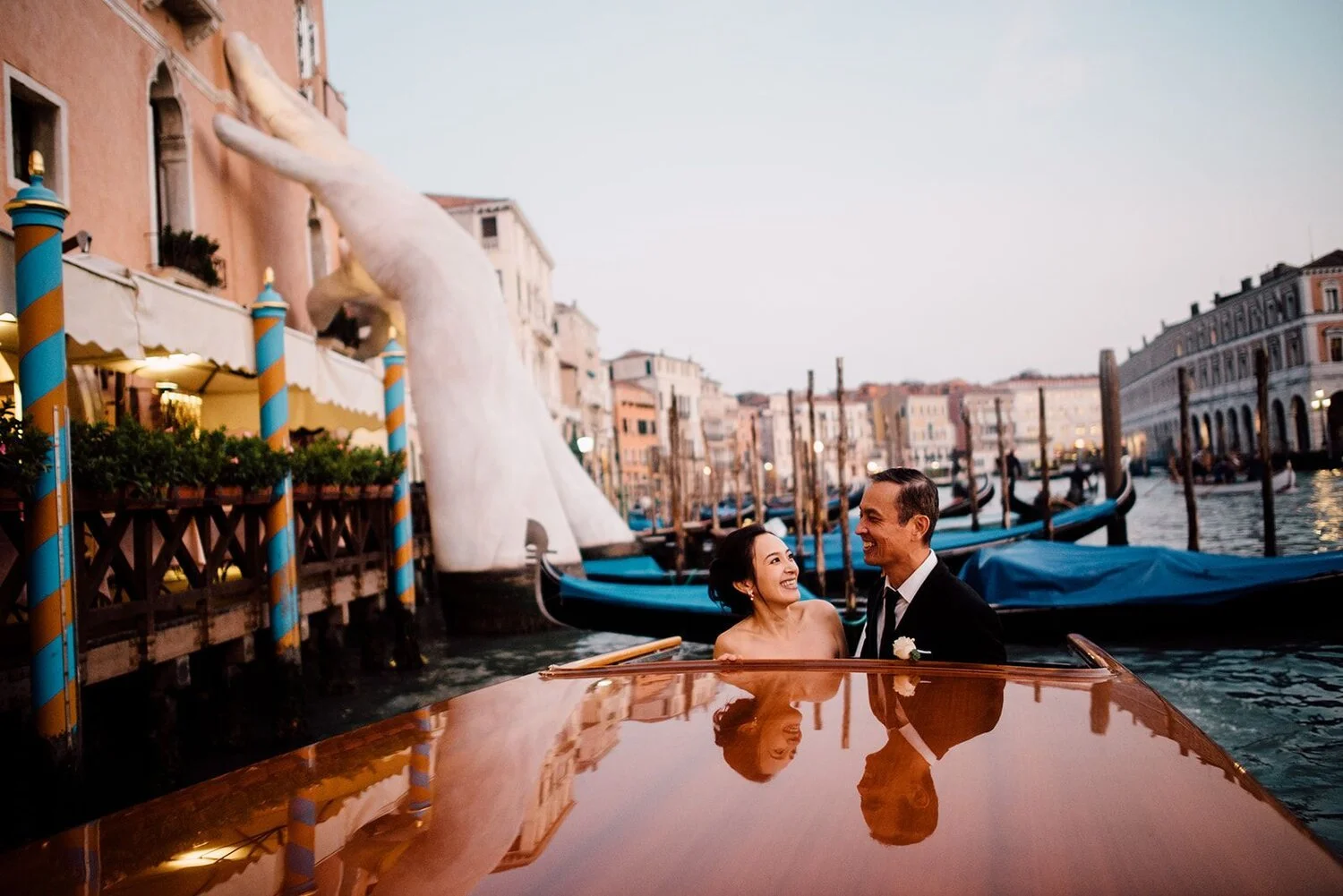 venice-elopement-ceremony-planning-destination-wedding-in-italy20.jpeg