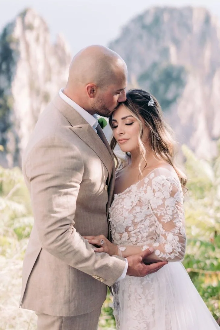 Capri Elopement.jpg