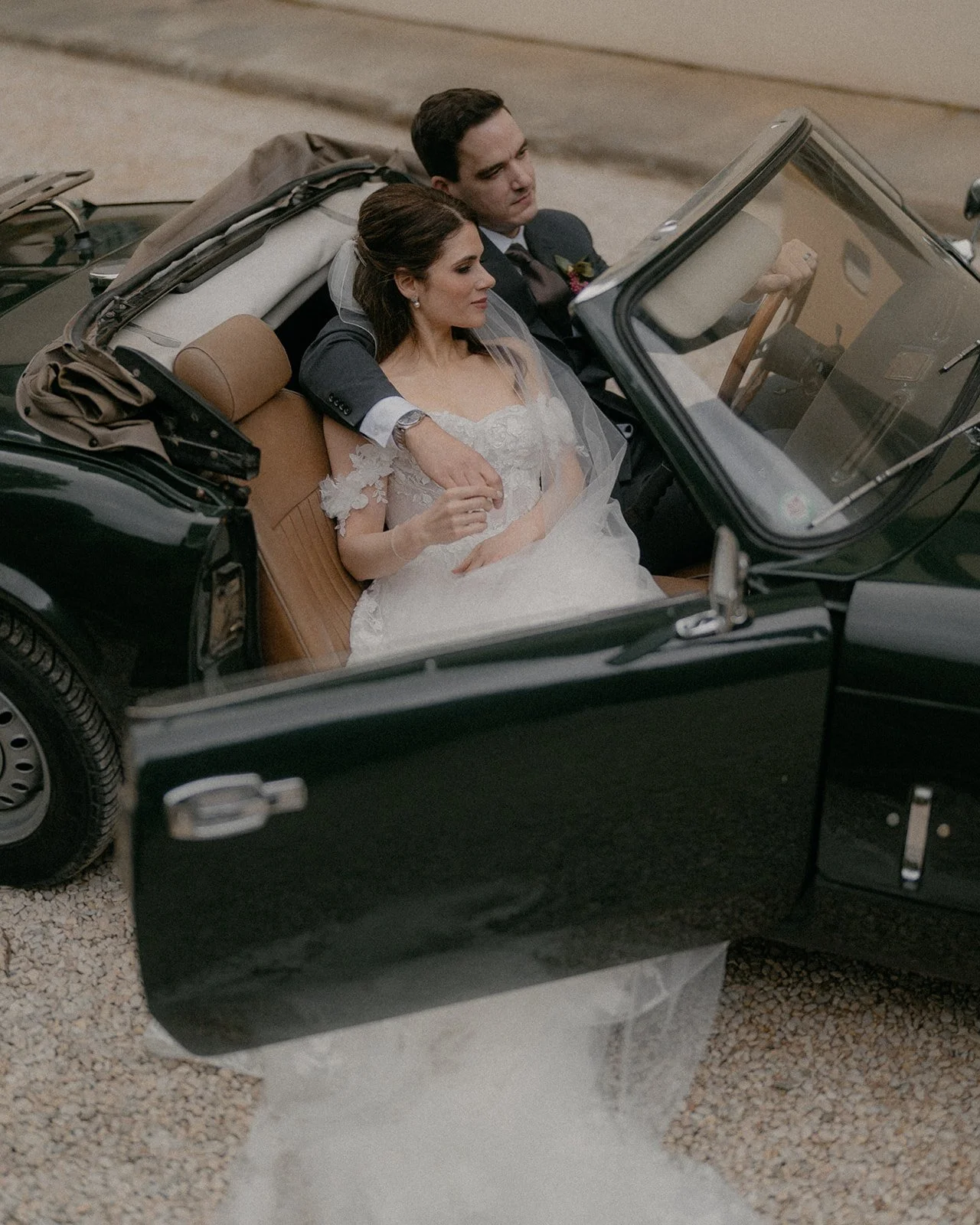 Annie & Gabriel HD-14.jpg