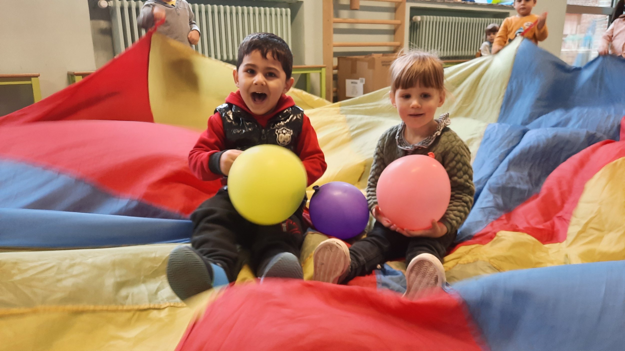 Sportieve sfeerbeelden jongste kleuters