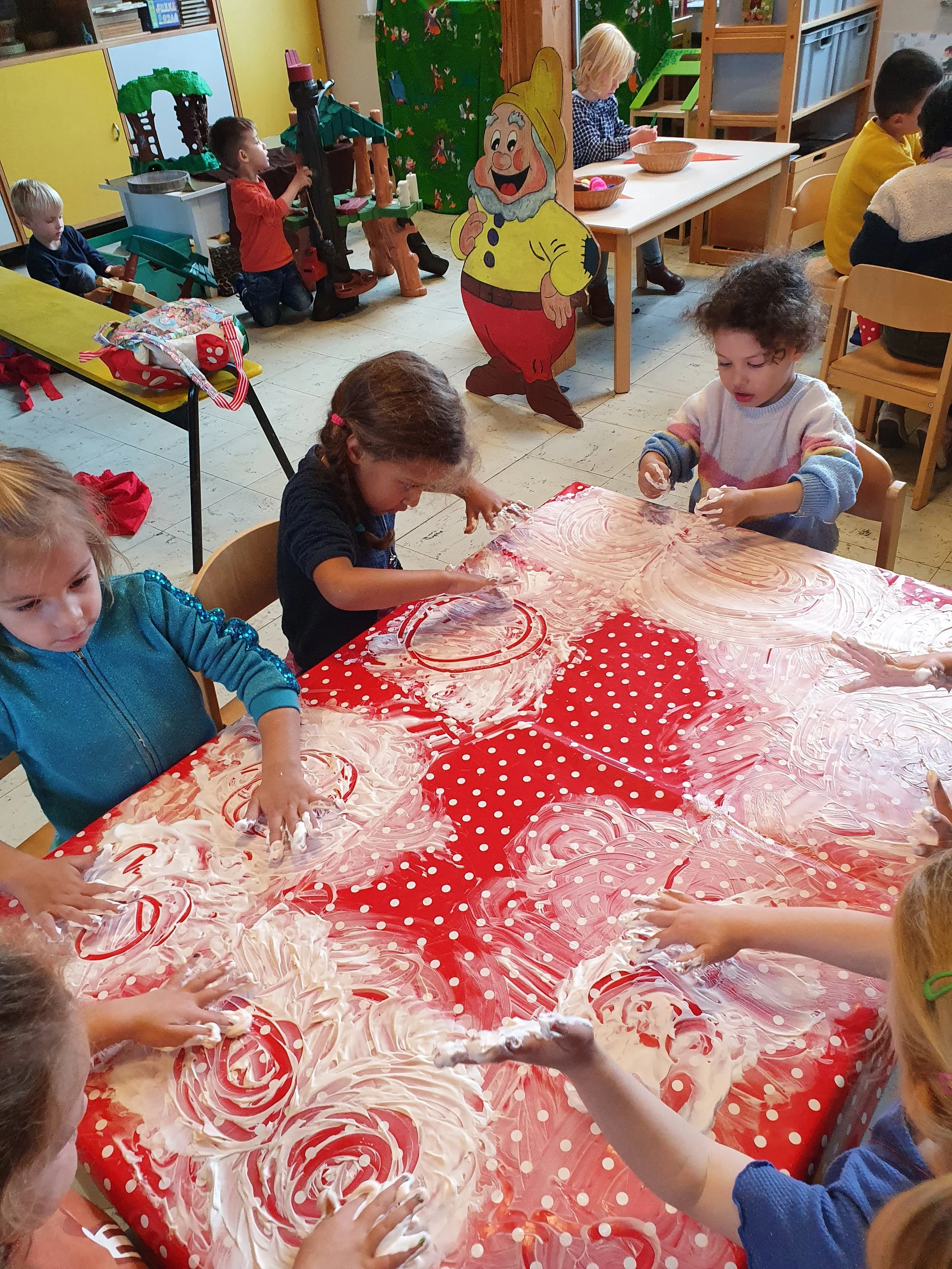 Schrijfdans in de giraffenklas