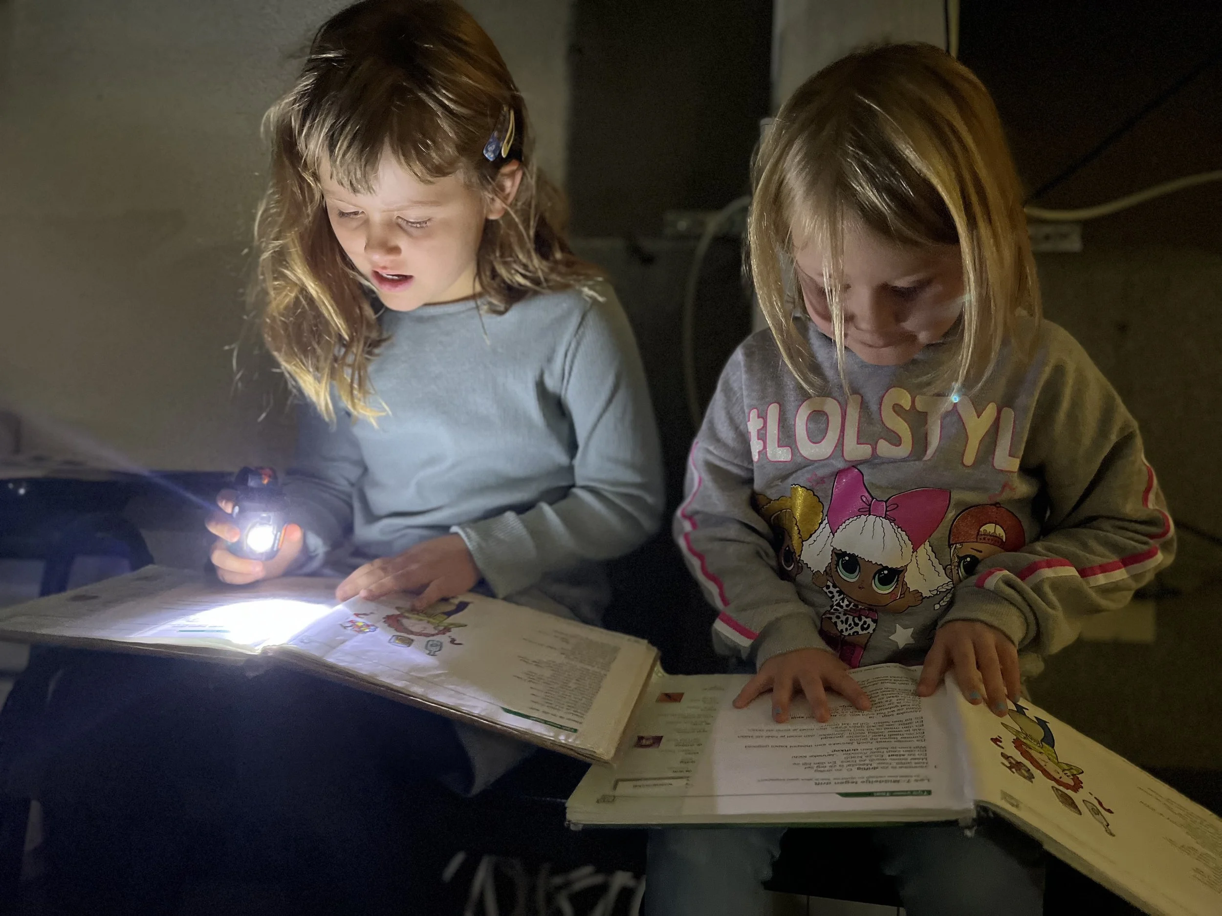 2A leest in het donker!