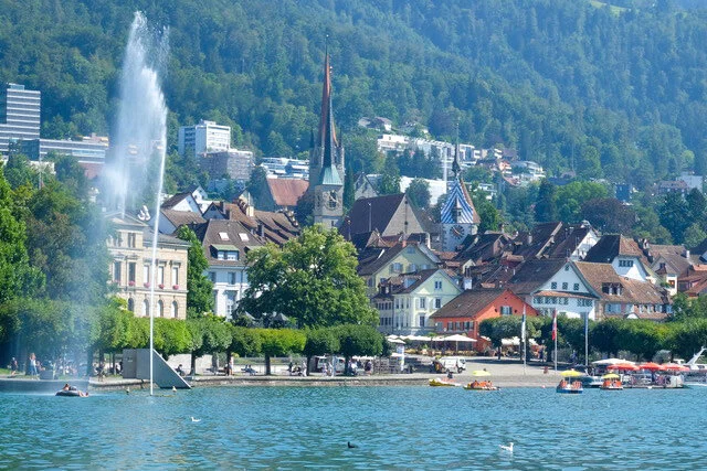 Zug-with-Zytturm-.jpg