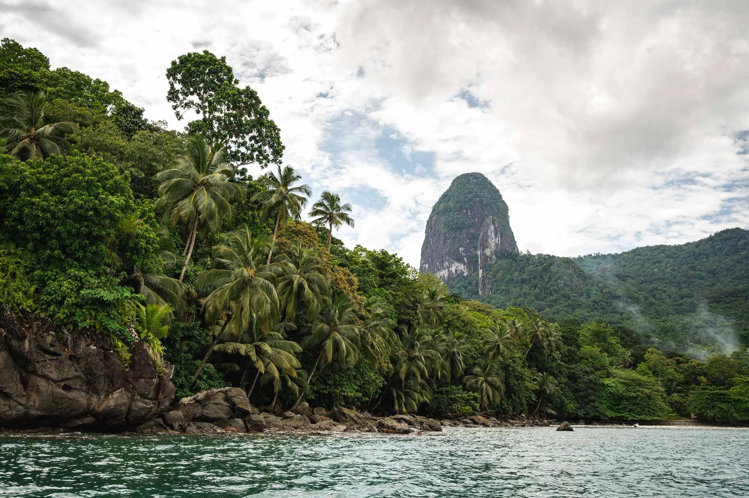 Sao Tome and Principe Yngwie Scheerlinck yngwix-512.jpg