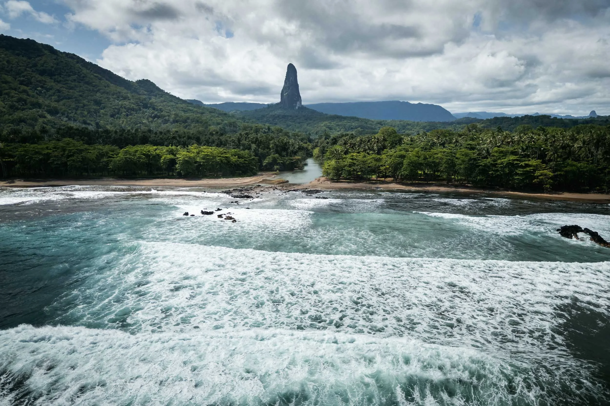 Sao Tome and Principe Yngwie Scheerlinck yngwix-20.jpg