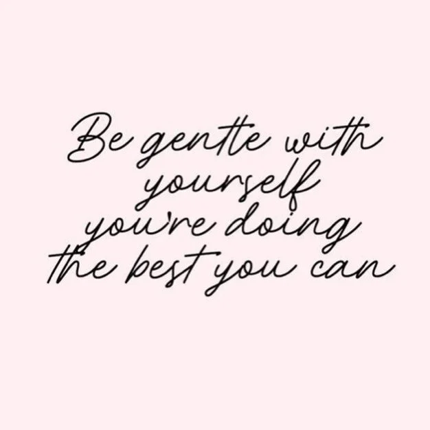 Happy Thursday! 💖

Je partage ces images qui nous appellent &agrave; la douceur. Nous en avons tous besoin. Petit rappel: 

Tu fais ton possible malgr&eacute; les circonstances 

Tu peux toujours changer d&rsquo;id&eacute;e, de direction, de carri&egrave;re, de chemin, de relation et tes pens&eacute;es. Tu n&rsquo;es pas prisonnier de rien, seulement de ta vision et fa&ccedil;on de voir la vie. 

Tu es magnifique, puissant, et tu poss&egrave;de l&rsquo;univers &agrave; l&rsquo;int&eacute;rieur de toi. Tu as la cl&eacute; du royaume &agrave; l&rsquo;int&eacute;rieur de toi. Tout est possible, malgr&eacute; ce que tu per&ccedil;ois &ecirc;tre des erreurs et mauvais choix. 

Tout est apprentissage, alors continue et apprend &agrave; te traiter avec douceur. 💖🌟

Sharing these images which call us to be gentleness. We all need it. Here&rsquo;s a Little reminder:

You are doing your best in the circumstances

You can always change your mind, direction, career, path, relationship, and your