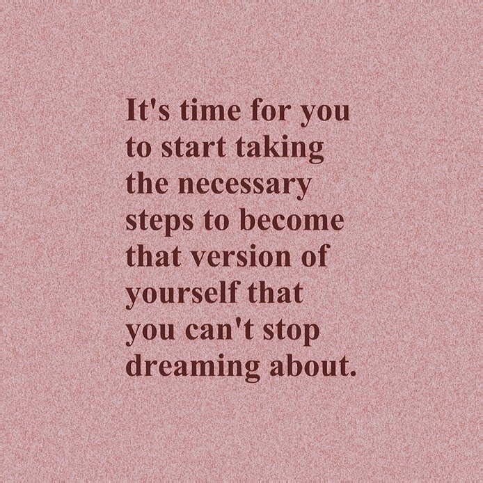 Happy Monday! 💖⭐️

Bon lundi! Je partage cette citation pour nous r&eacute;chauffer et offrir un petit boost en ce matin tr&egrave;s froid. Tu as &agrave; l&rsquo;int&eacute;rieur de toi cette immense capacit&eacute; de r&eacute;aliser tous tes r&ec