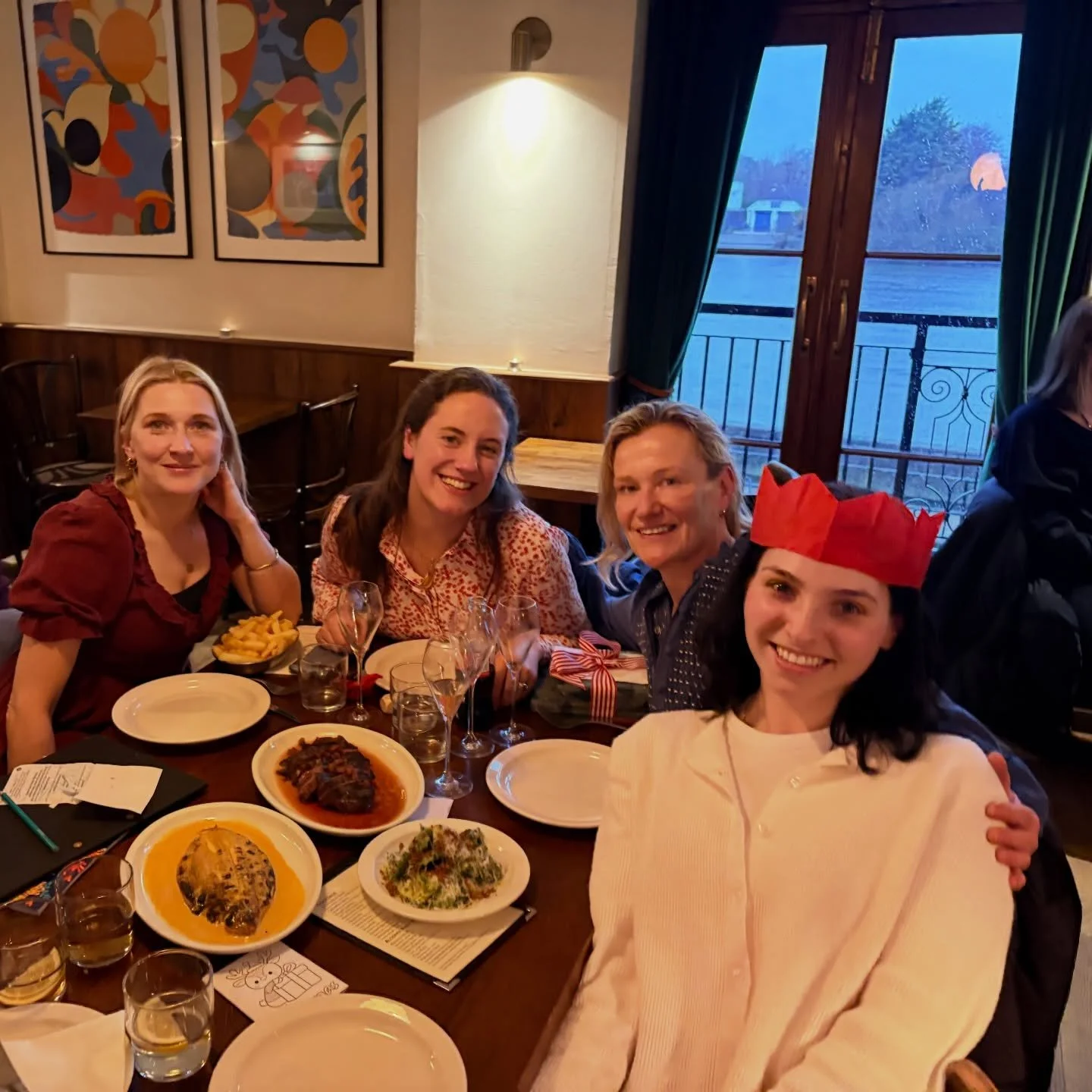 Celebrating a fantastic year for Peardrop with a very special team. Head of Ops Charlotte, Chef Carola and our Junior Assistant Avery. You guys rock, I&rsquo;m very lucky to have found you all ❤️ 

Delicious lunch @thewatermans.arms (where else?) wit