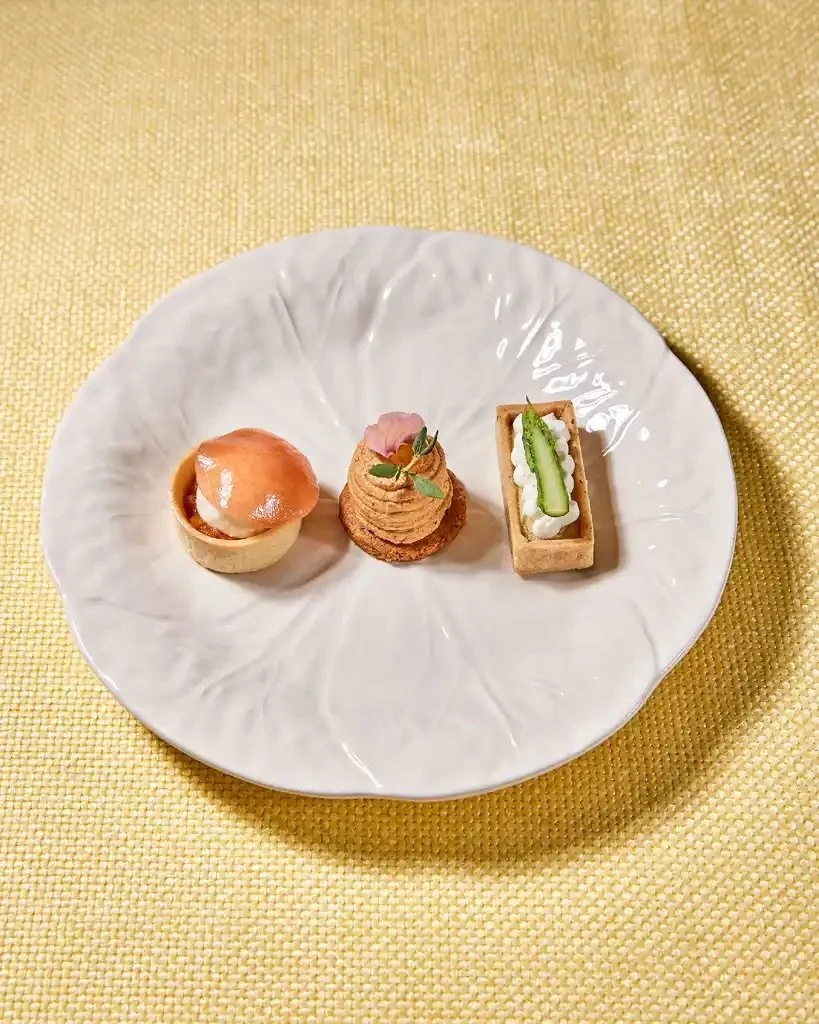A moment for our Summer canap&eacute;s 

#summer #summercanap&eacute; #londoncanap&eacute;s